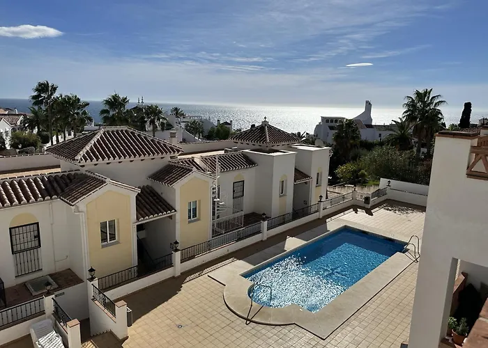 Nerja Paradise Rentals - Apt Chimenea C1D